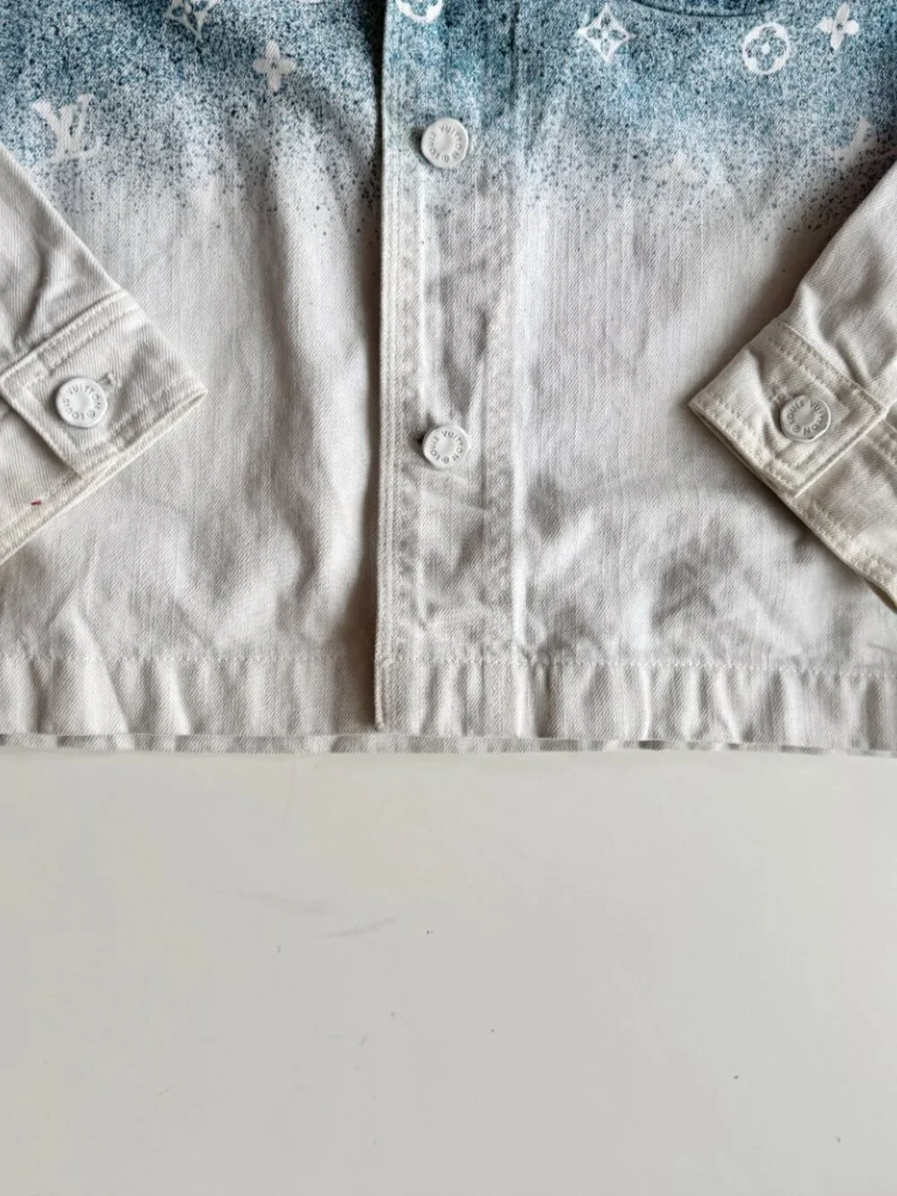 LOUIS VUITTON AW2020 Snowfall Gradient Ombre Logo Denim Overshirt, Size M - Picture 9 of 16